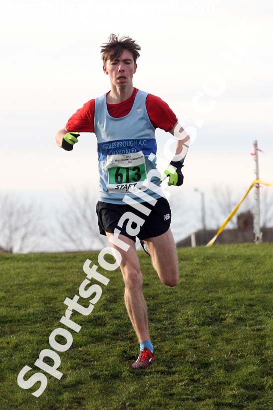 Mens under-20s North Eastern Cross Country, Redcar. Photo:  David T. Hewitson/Sports for All Pics